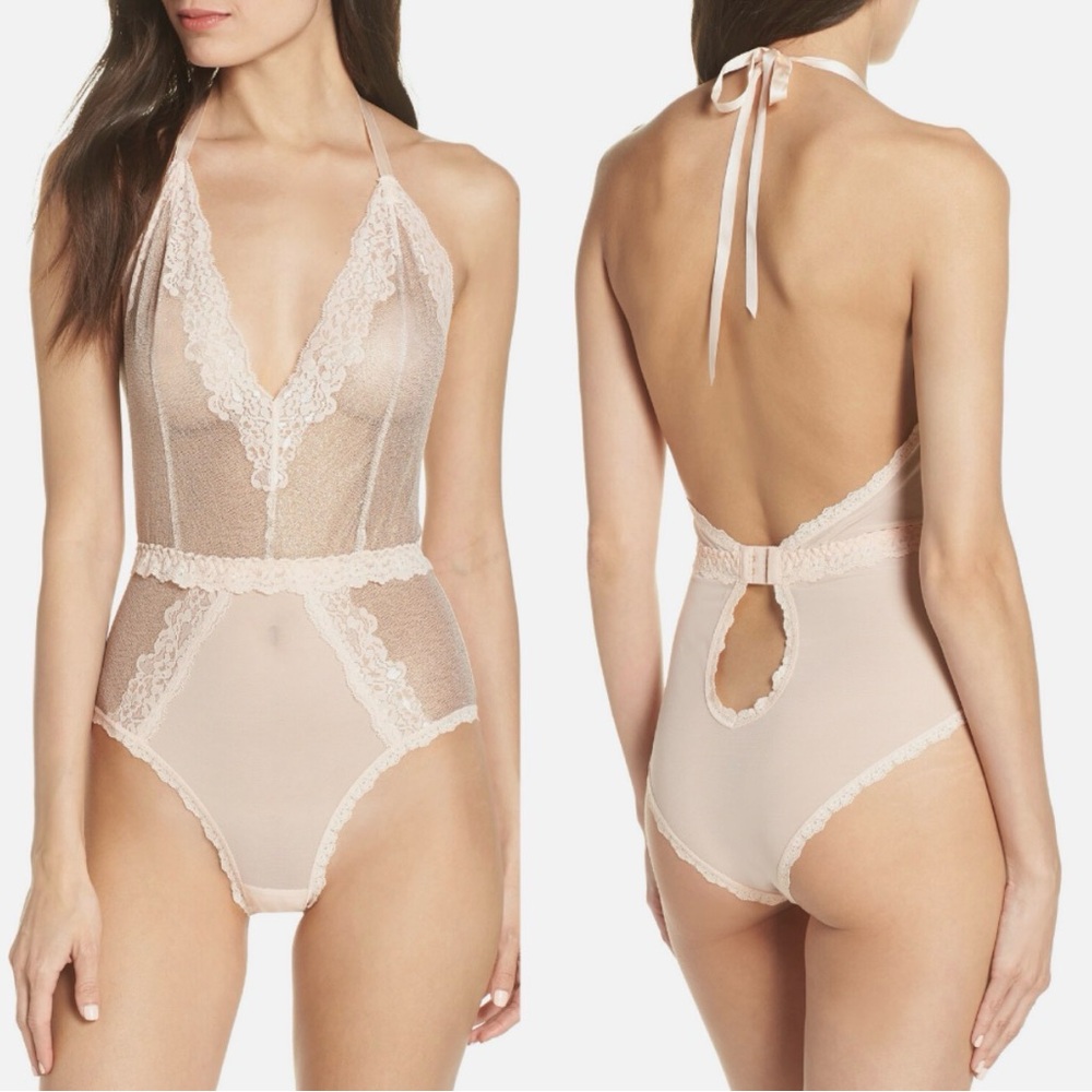NEW Hanky Panky Creme de la Creme Bodysuit Medium